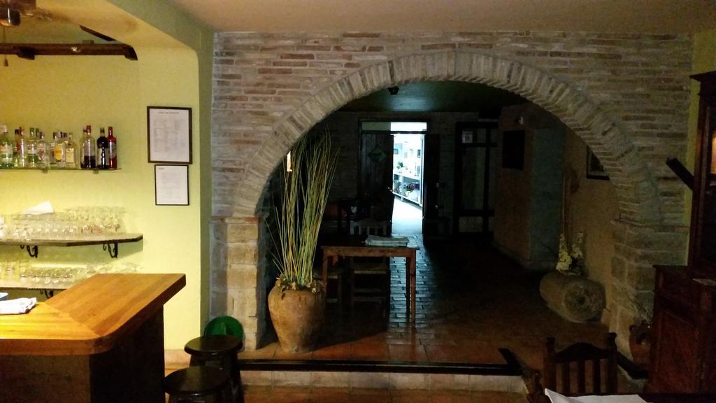 Colungo 科伦戈旅馆酒店 外观 照片